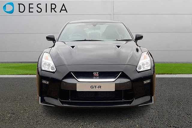 Nissan GT-R 3.8 (570ps) 4X4 Recaro 2-Door Coupe