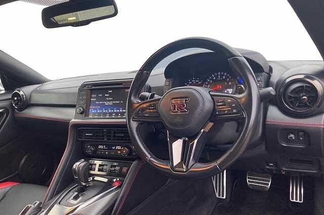 Nissan GT-R 3.8 (570ps) 4X4 Recaro 2-Door Coupe