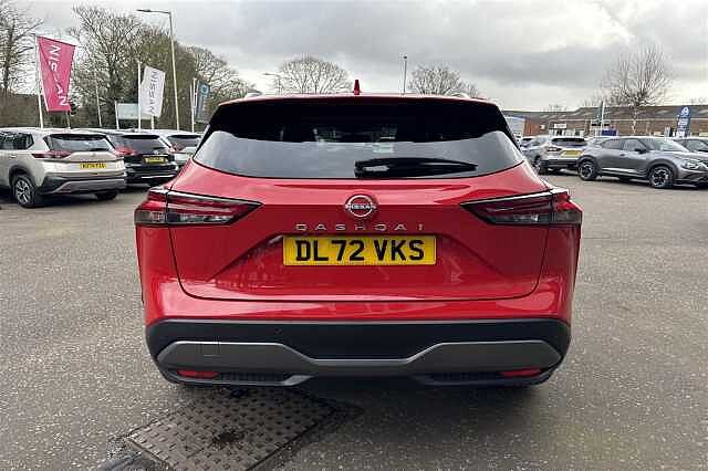 Nissan Qashqai 1.3 DIG-T (158ps) N-Connecta