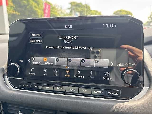 Nissan Qashqai 1.3 DiG-T MH N-Connecta 5dr
