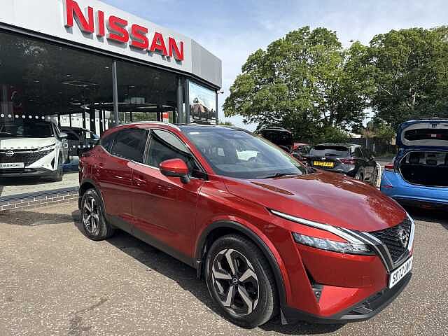 Nissan Qashqai 1.3 DiG-T MH N-Connecta 5dr