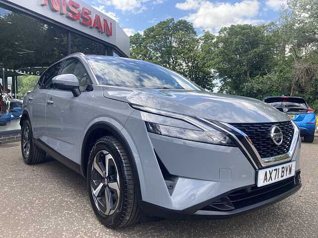 Nissan Qashqai 1.3 DiG-T MH 158 N-Connecta 5dr Xtronic