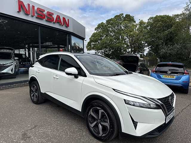 Nissan Qashqai 1.3 DiG-T MH 158 N-Connecta 5dr Xtronic
