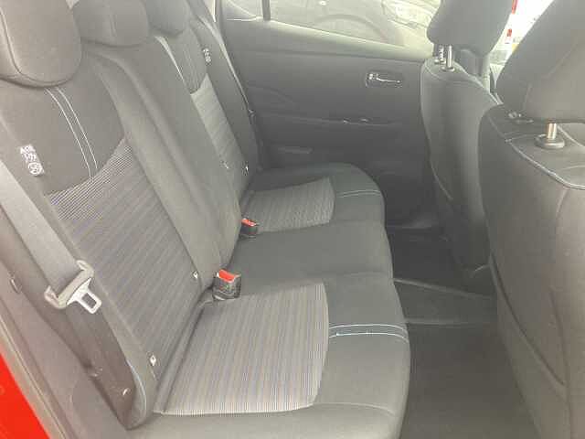 Nissan LEAF 110kW N-Connecta 39kWh 5dr Auto