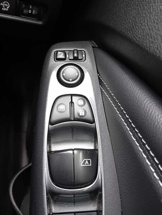 Nissan Juke 1.0 DiG-T 114 N-Connecta 5dr DCT